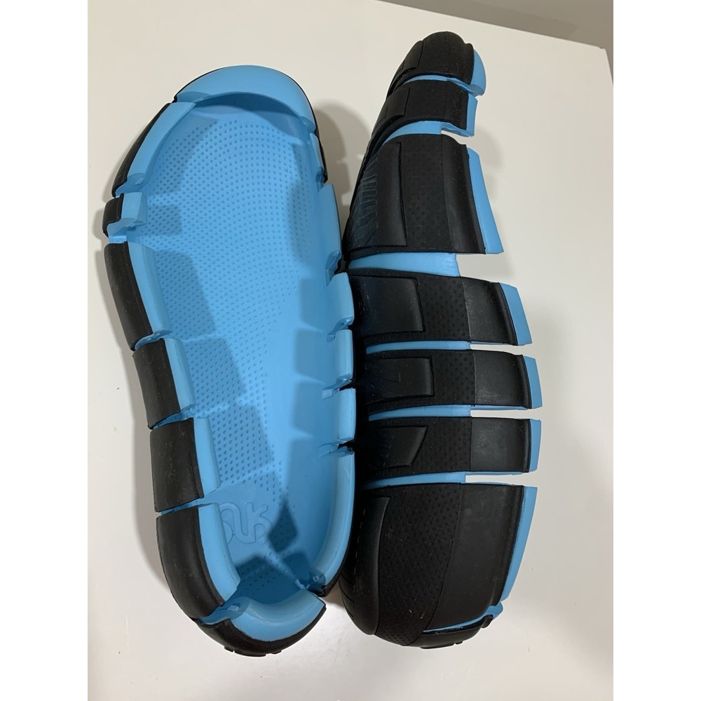 LINK - Worlds First Flip shoe Black/Blue Size 11.5